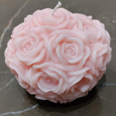 ball of roses candle